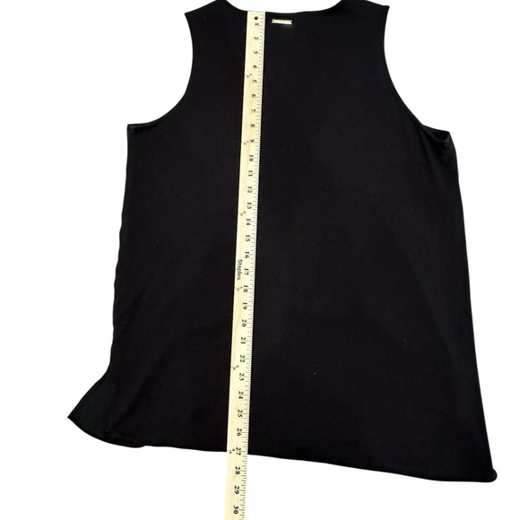 Michael Kors Black V-Neck Tank Top- great with dress pants, skirt or jeans - Picture 6 of 9